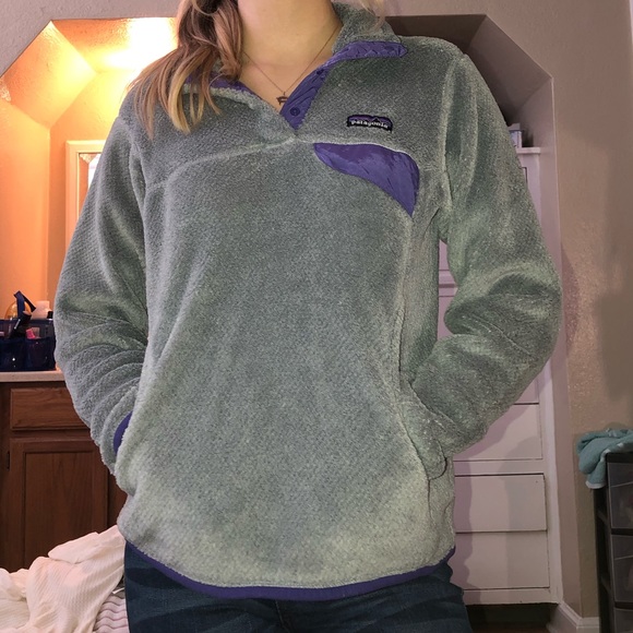 Patagonia Pullover Fleece - Picture 2 of 4
